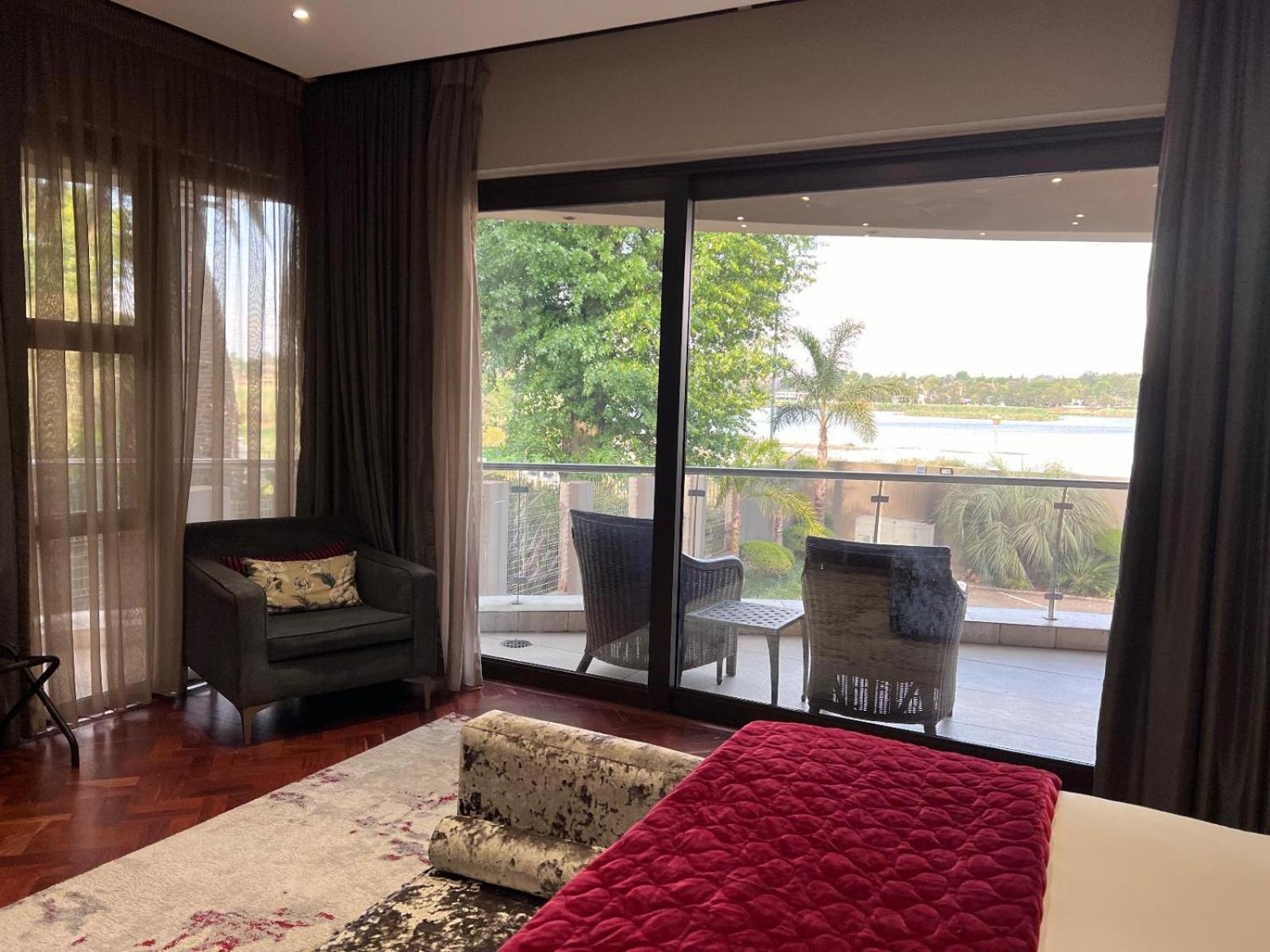 One O Eight Boutique Hotel 베노니 외부 사진